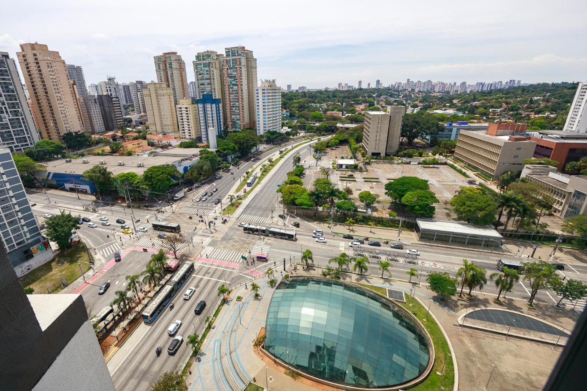 Veneza Novidade! Ao Lado Da Berrini E Metro Brooklin